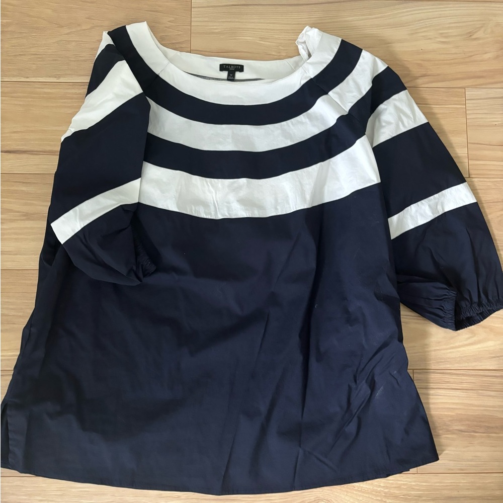 Women’s Talbots blouse